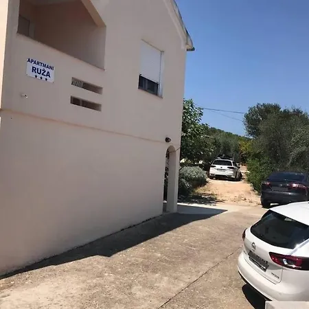 Orhideja Apartment *